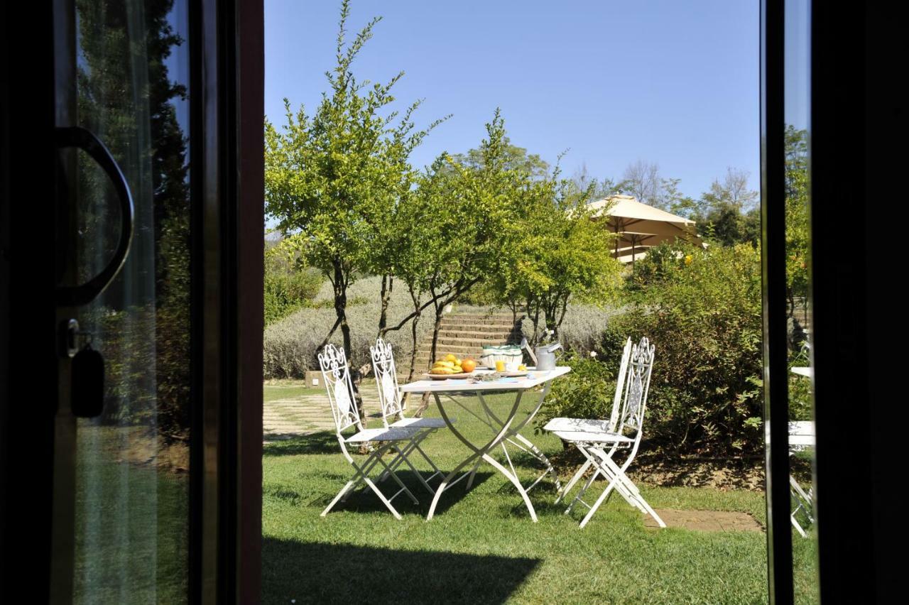 Al Gelso Bianco Aparthotel SantʼAppiano Εξωτερικό φωτογραφία